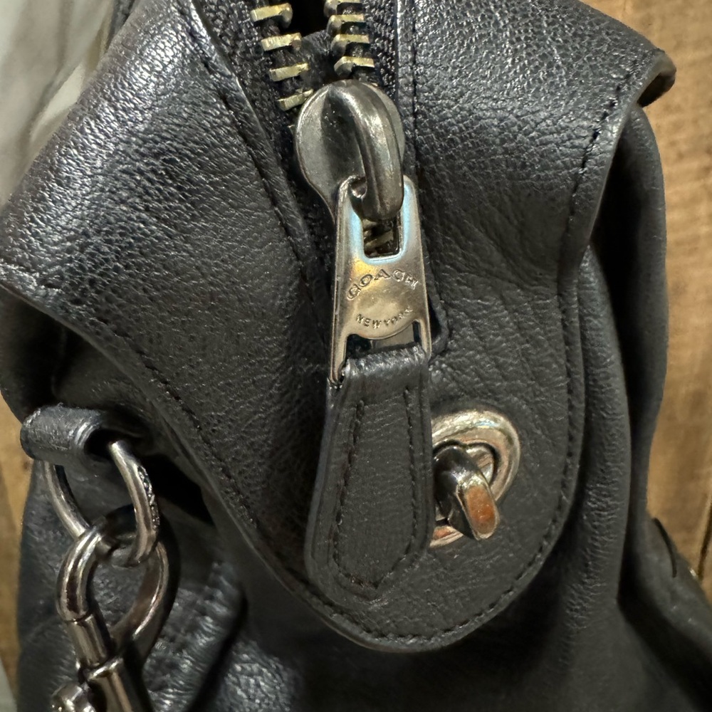 Black studded coach leather crossbody - Picture 11 of 11